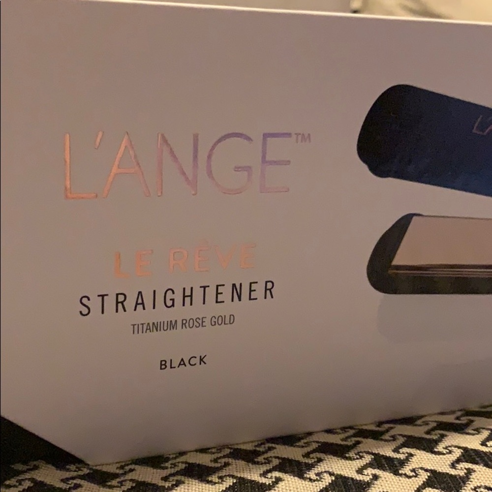 LeRève Straightener